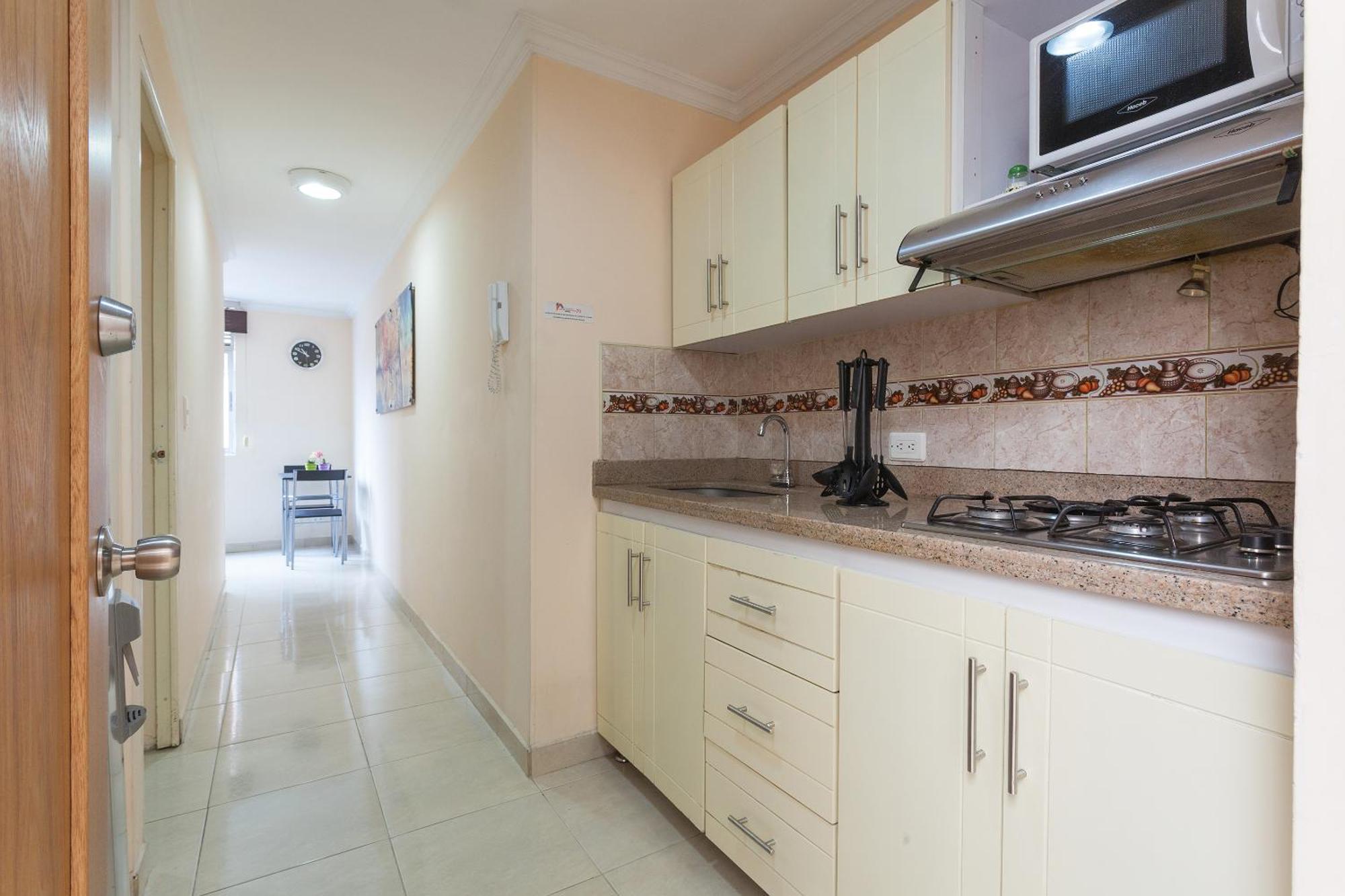 Apartamentos Laureles De La 70 Меделин Екстериор снимка